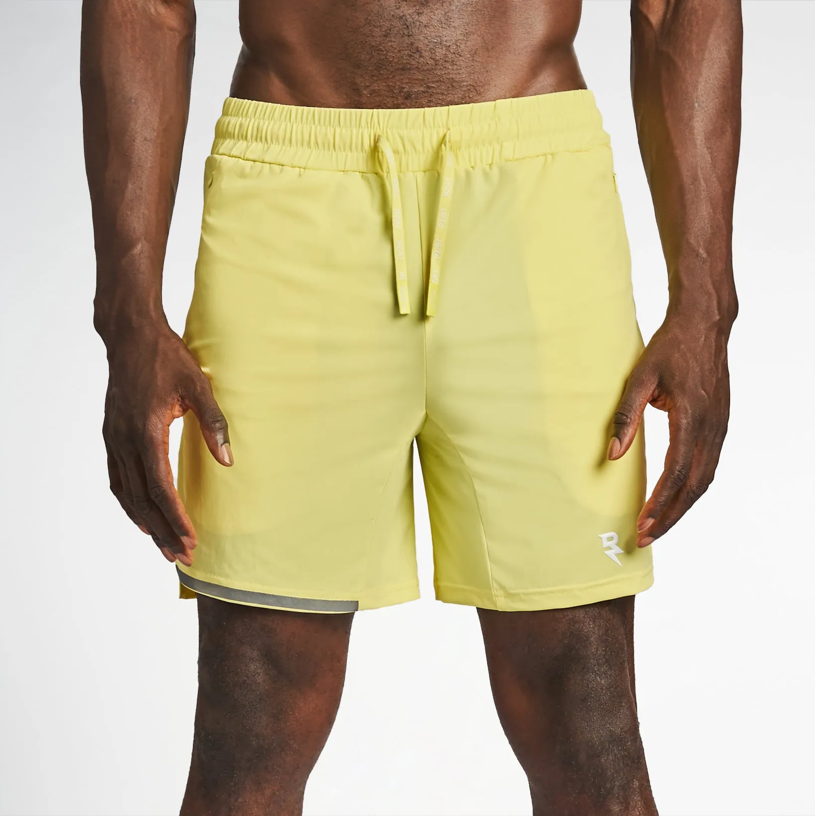 Tailored Fit Cargo shorts Performance Shorts - Canary Yellow