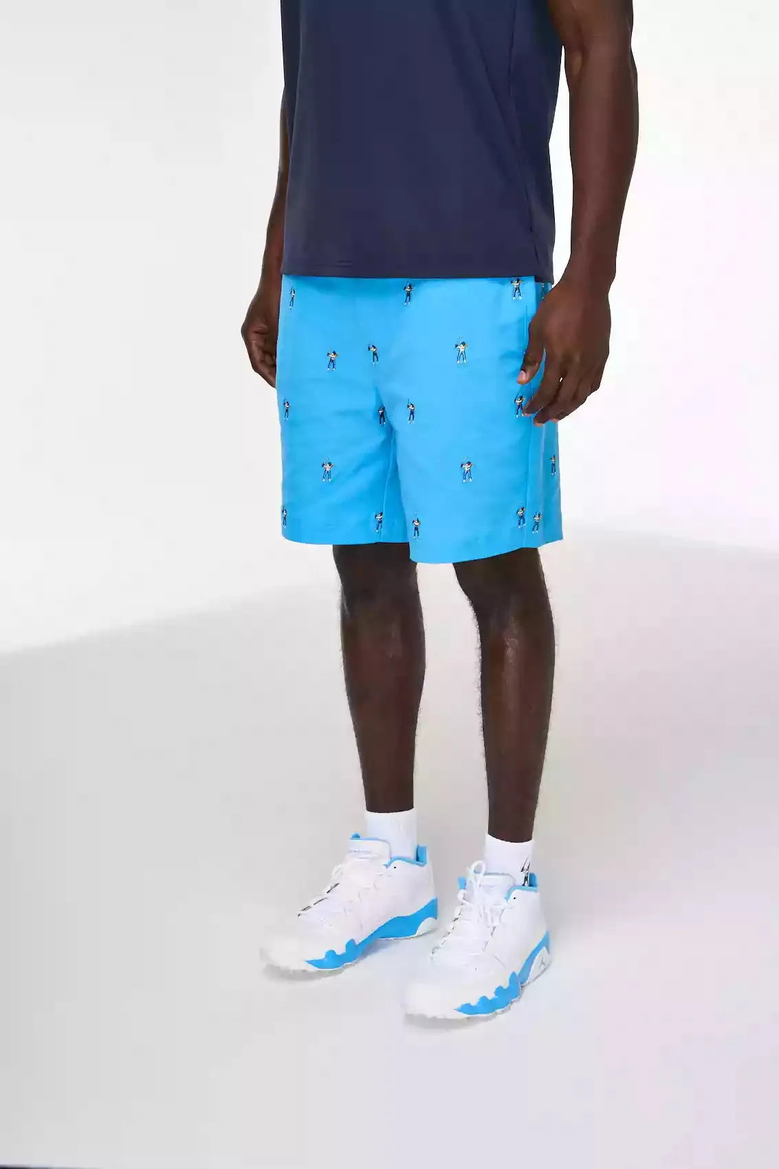 snap closure Comfy Fit Embroidered Woven Short