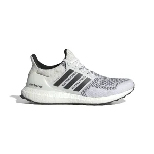 professional runners walking long distances Men's Adidas Ultraboost 1.0