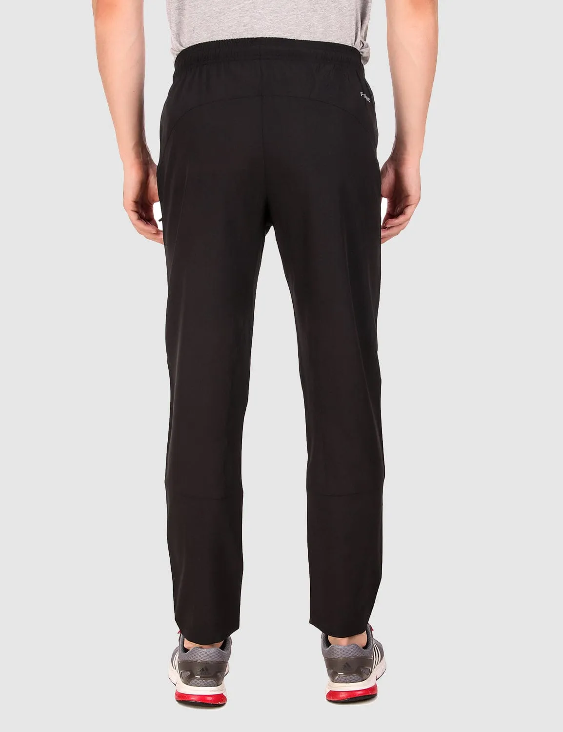 Weightless Solid Regular Fit Track Pant ?C Black Wrinkle Free Fabric