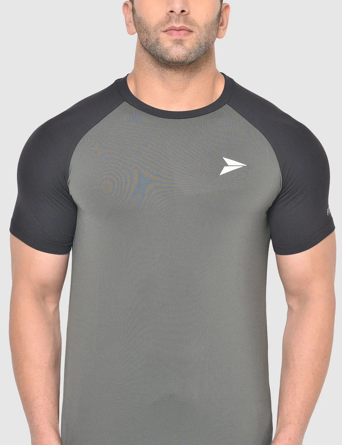 Smart Fashion Quick-Dry Workout T-shirt ?C Grey-Black