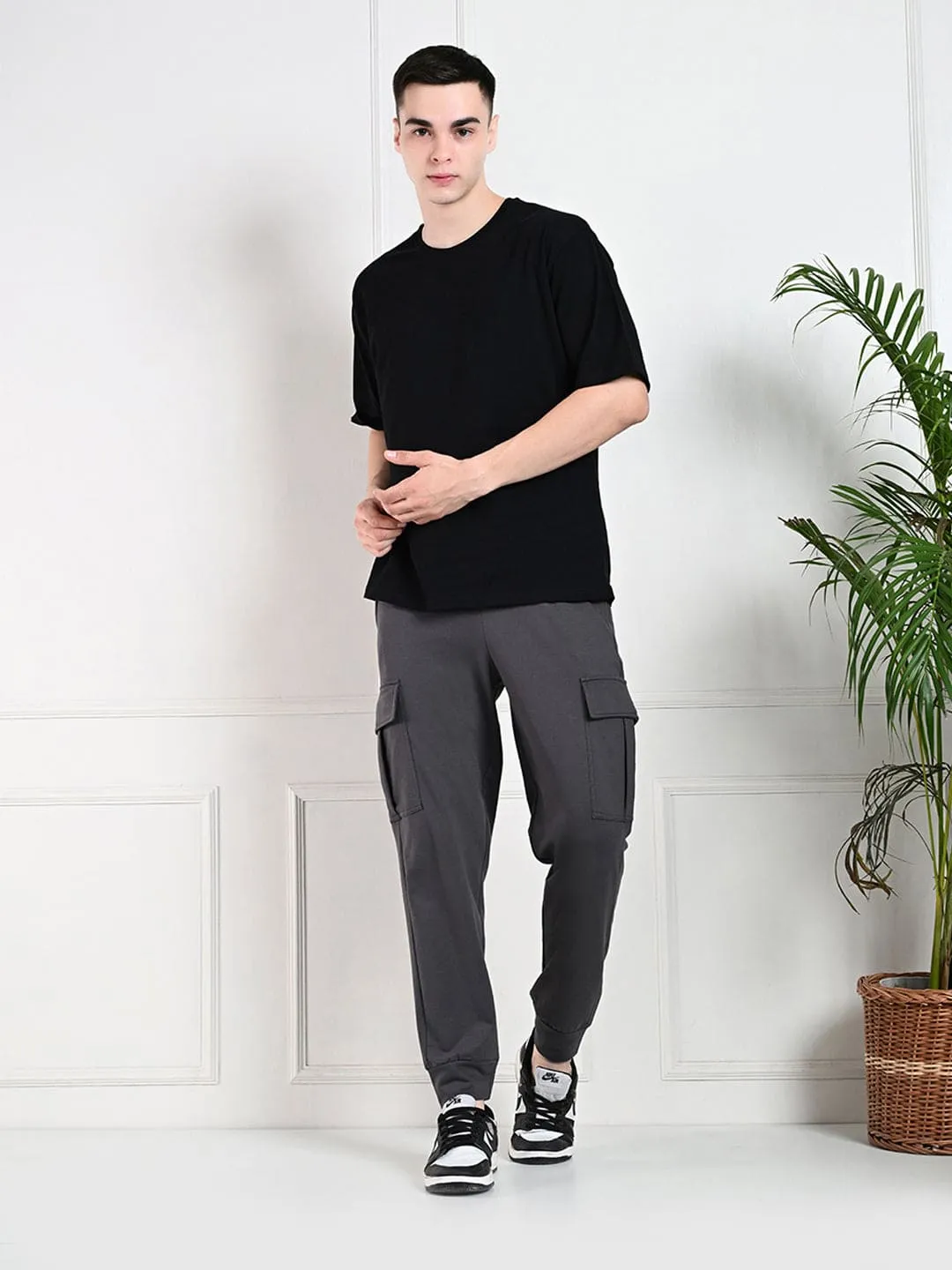 Utility Cargo Jogger with Pockets - Charcoal Airy Feel Body Friendly