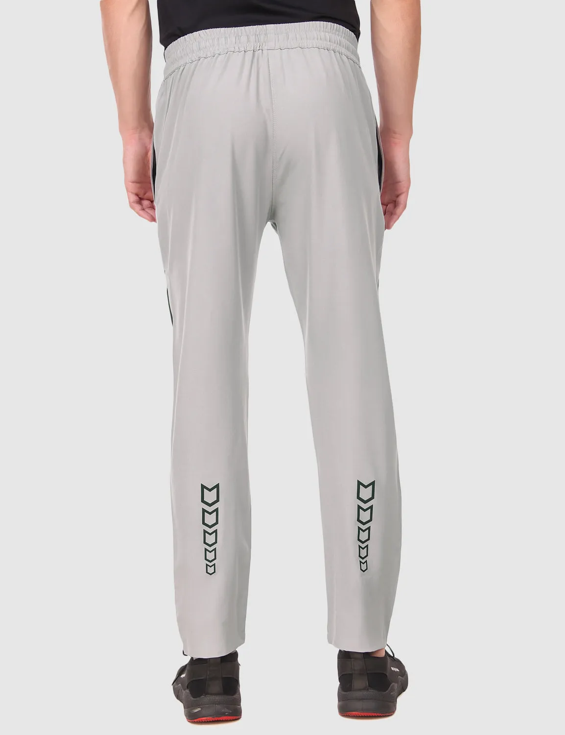 Smart Look Elasticized Cuffs Aero-Light Regular Fit Track Pant ?C Light Grey