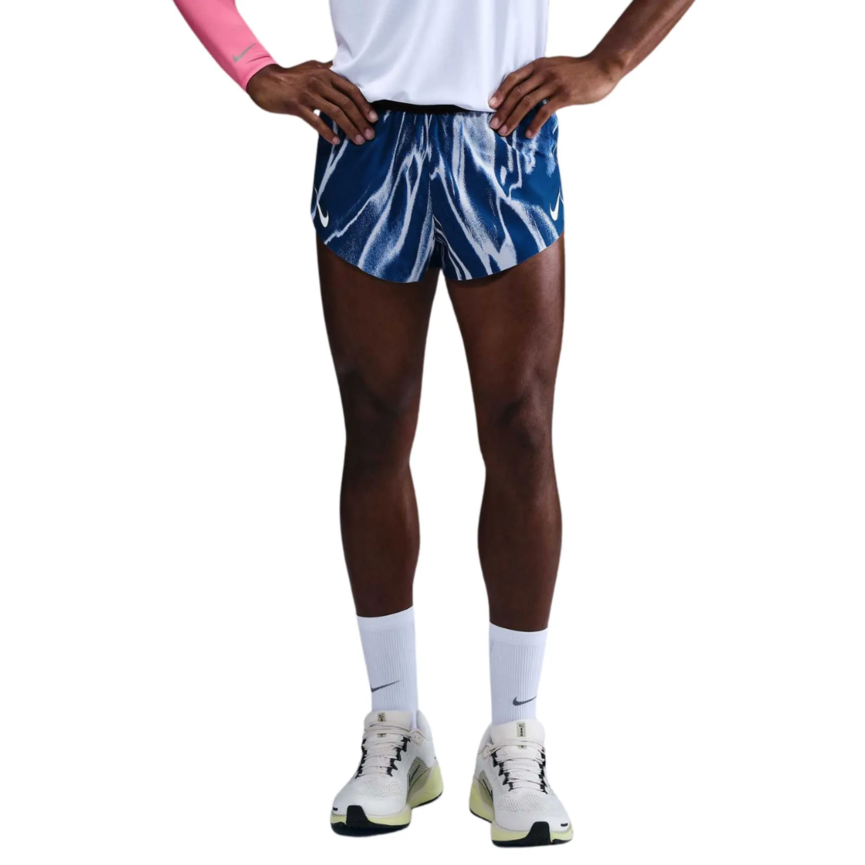 Mens Nike DriFit ADV Aeroswift 2-inch Shorts Clean Feel Travel Light