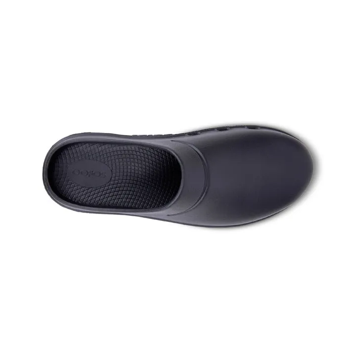 All Day Road Trip Mens Oofos OOCloog Black Matte in Black