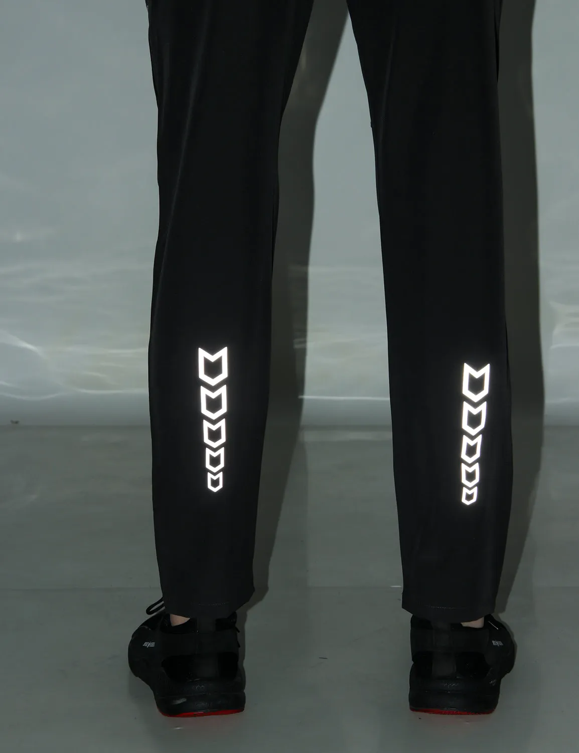 Aero-Light Regular Fit Track Pant ?C  Dark Grey Stay Active Practical Look