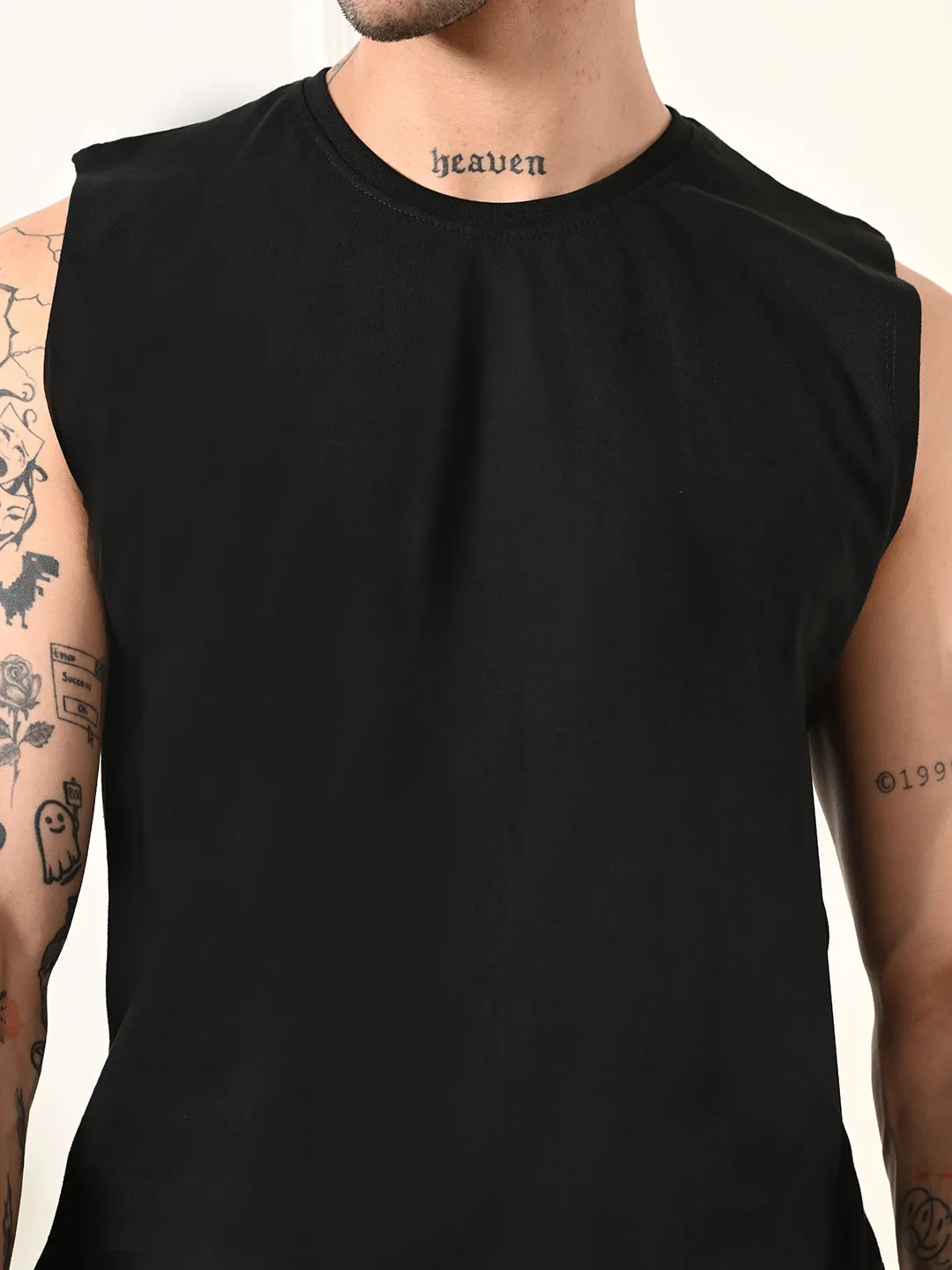 Easy-Wear Solid Black Cotton Sando QuickDry Technology Warm Hoodie
