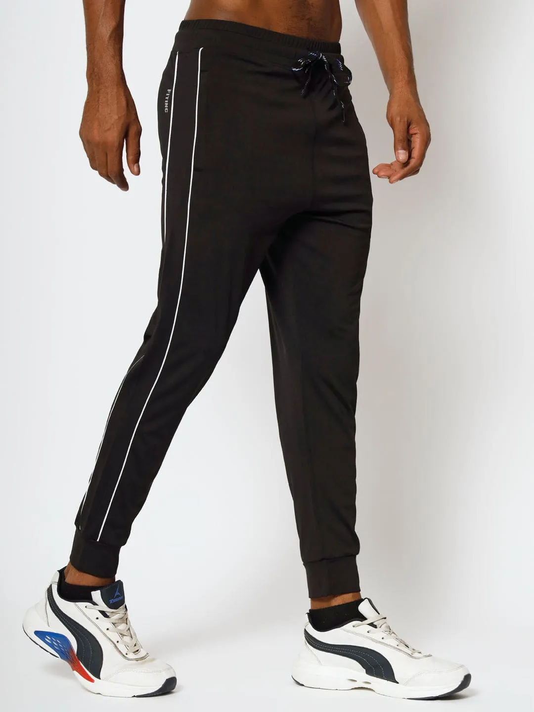 Outdoor Use Everyday Comfort Wear Tapered Jogger with Pockets - Black
