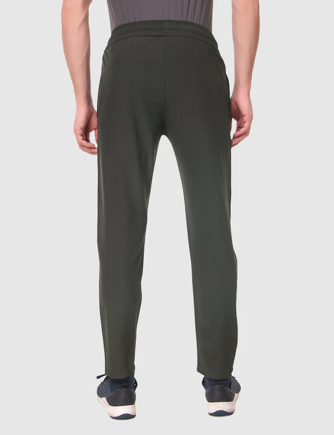 Versatile Wear Ultralight Regular Fit Track Pant ?C Dark Grey