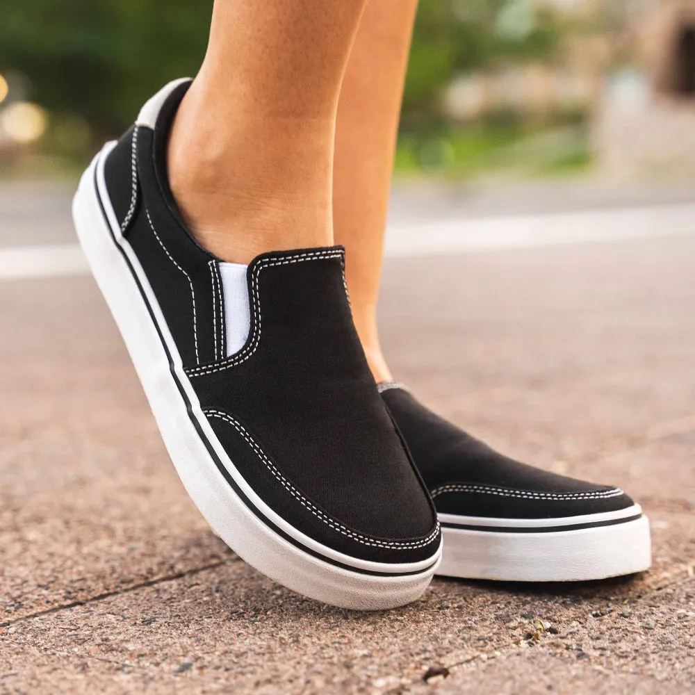 STREETSTYLE Slip-On Coal Scandi Clean Ventilated Design