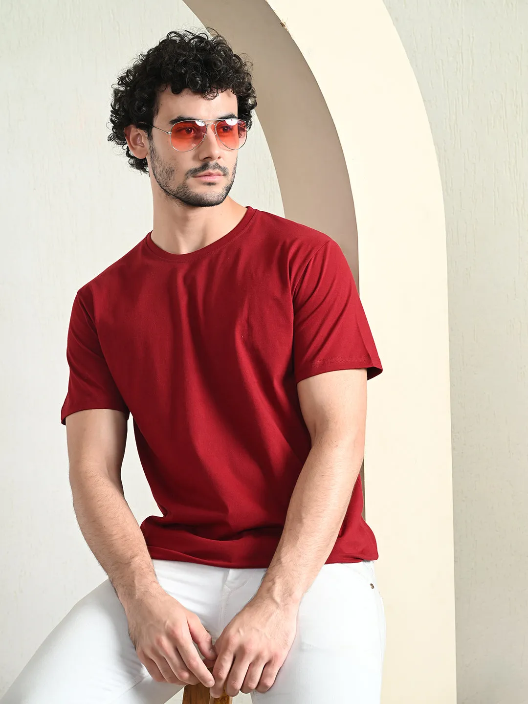 Stretchable Armholes Comfy 100% Cotton Solid Regular Fit Tee - Maroon