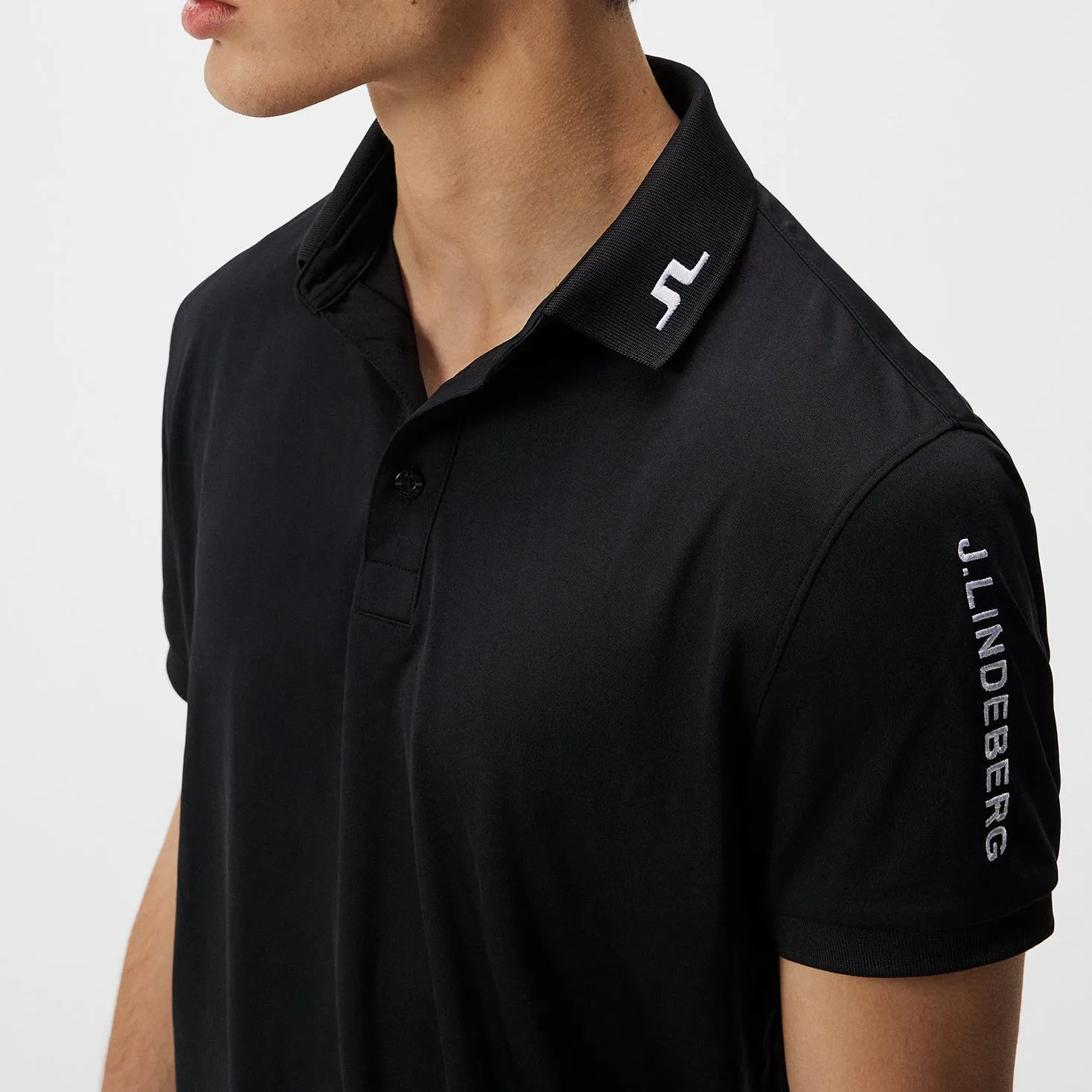 Light Fit J.Lindeberg Tour Tech Regular Fit Golf Polo Shirt - Black