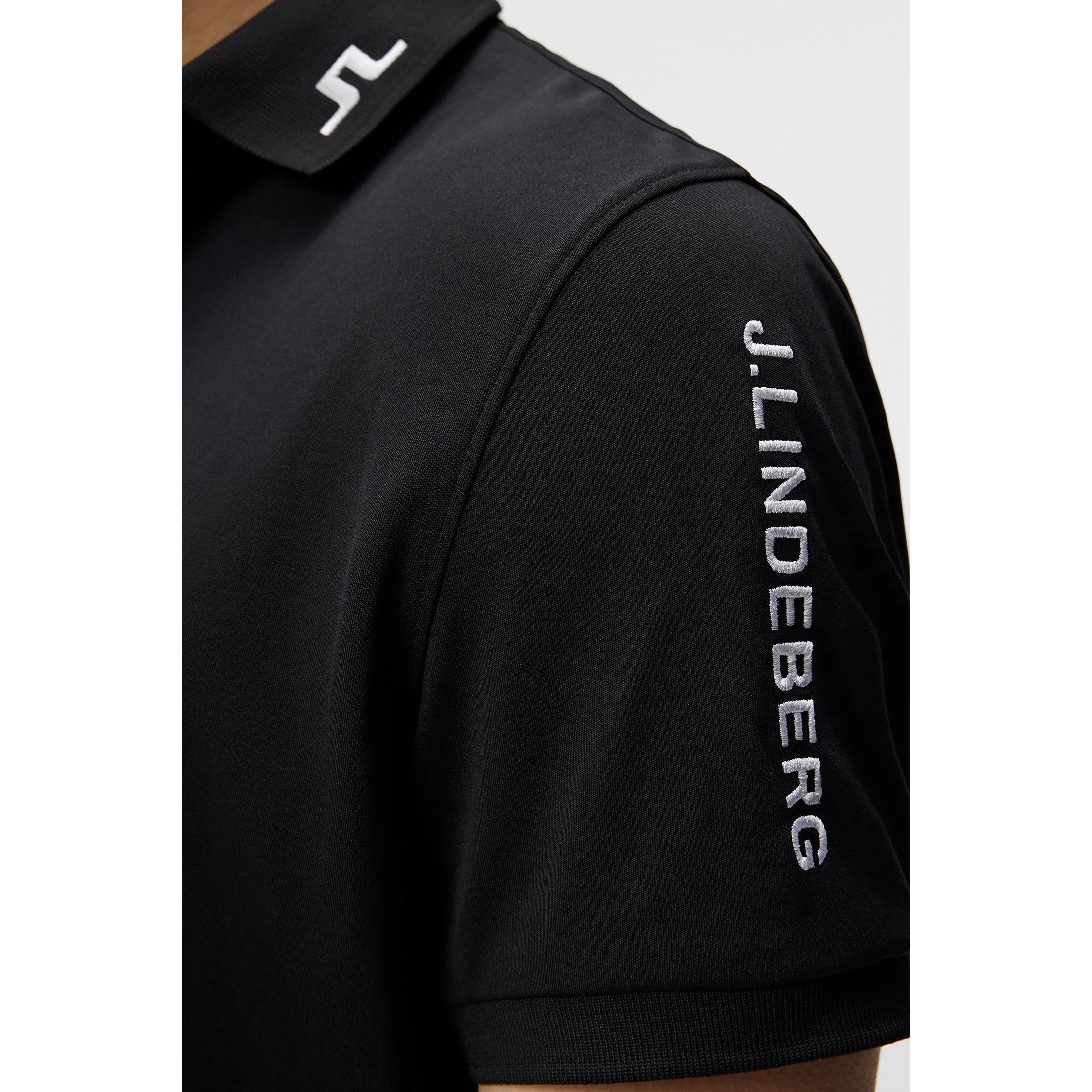 J.Lindeberg Tour Tech Regular Fit Golf Polo Shirt - Black Fitted Top Breathable knit
