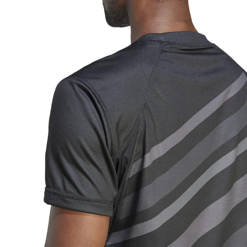 Cool and Relaxed Adidas Men FreeLift Pro Tennis Shirt - Black