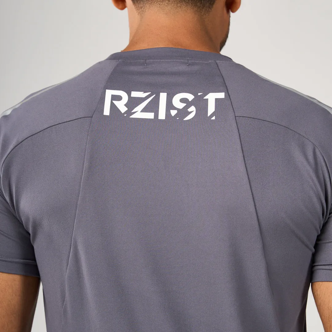 Lightning Performance T-Shirt - Iron Gate Comfortable Style