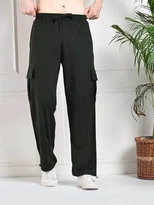 All-Weather Cargo Jogger with Pockets - Green WaterproofTechnology Flattering Shape