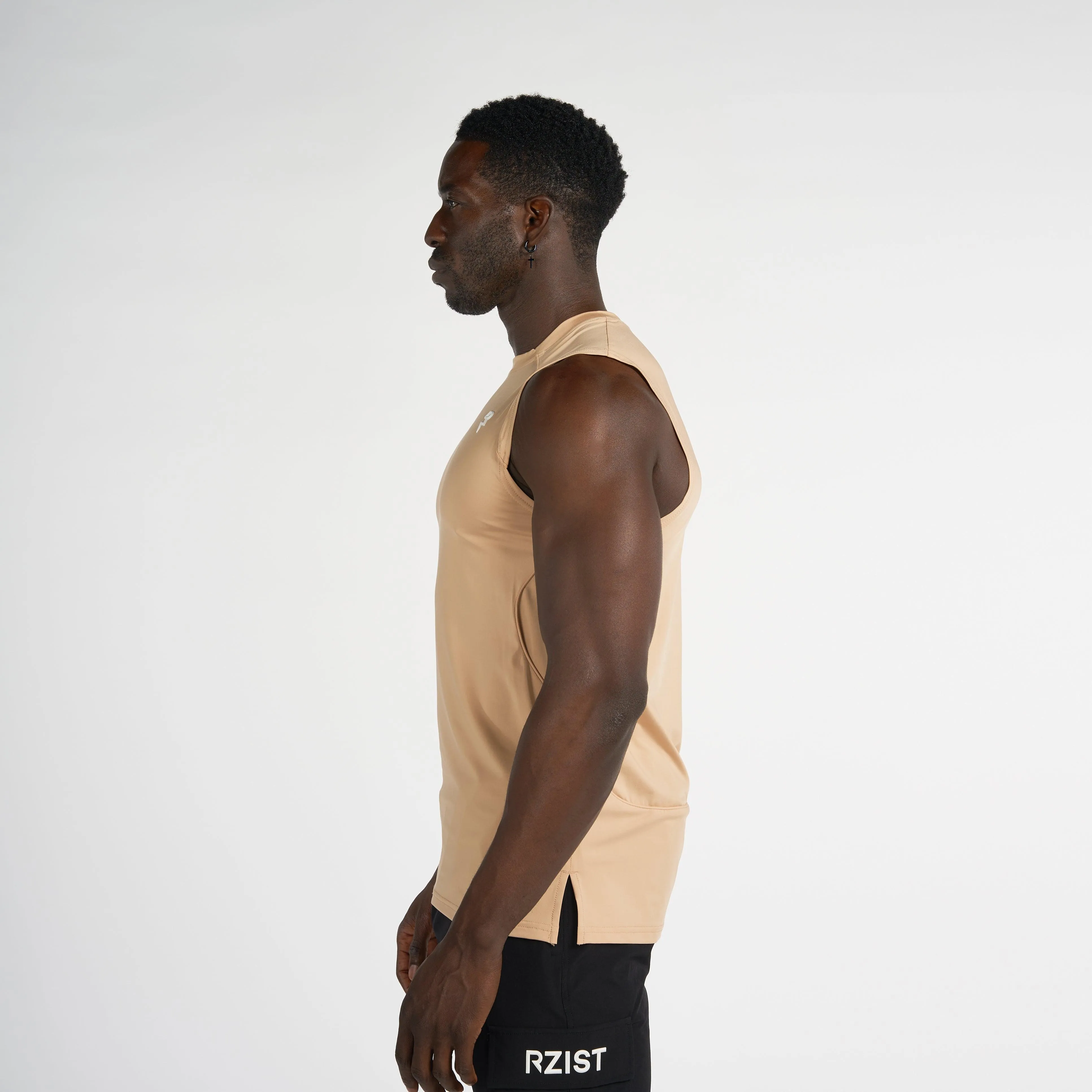 Sleeveless T-Shirt - Pastel Yellow Comfortable Shape