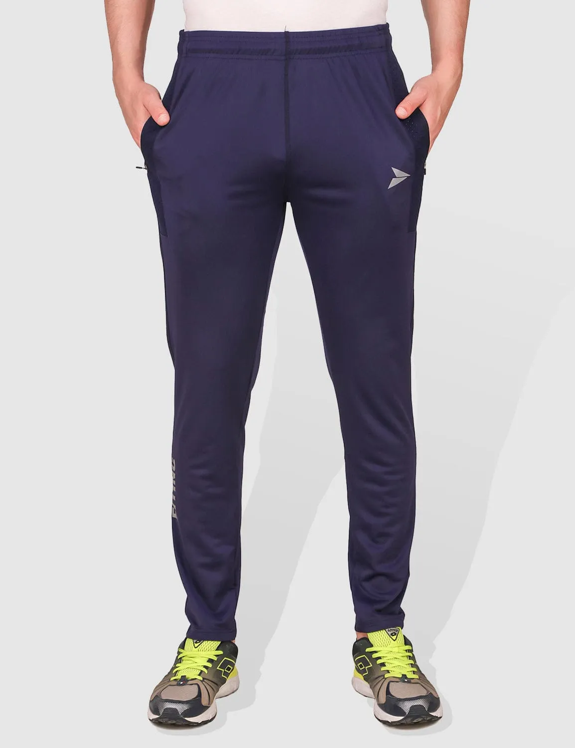 Hypoallergenic fabric Fitinc Regular fit Navy Blue Activewear Trackpant