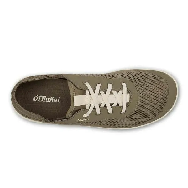 Mens Olukai Moku Pae in Clay/Tapa Low Arch Multi Directional Tread Pattern